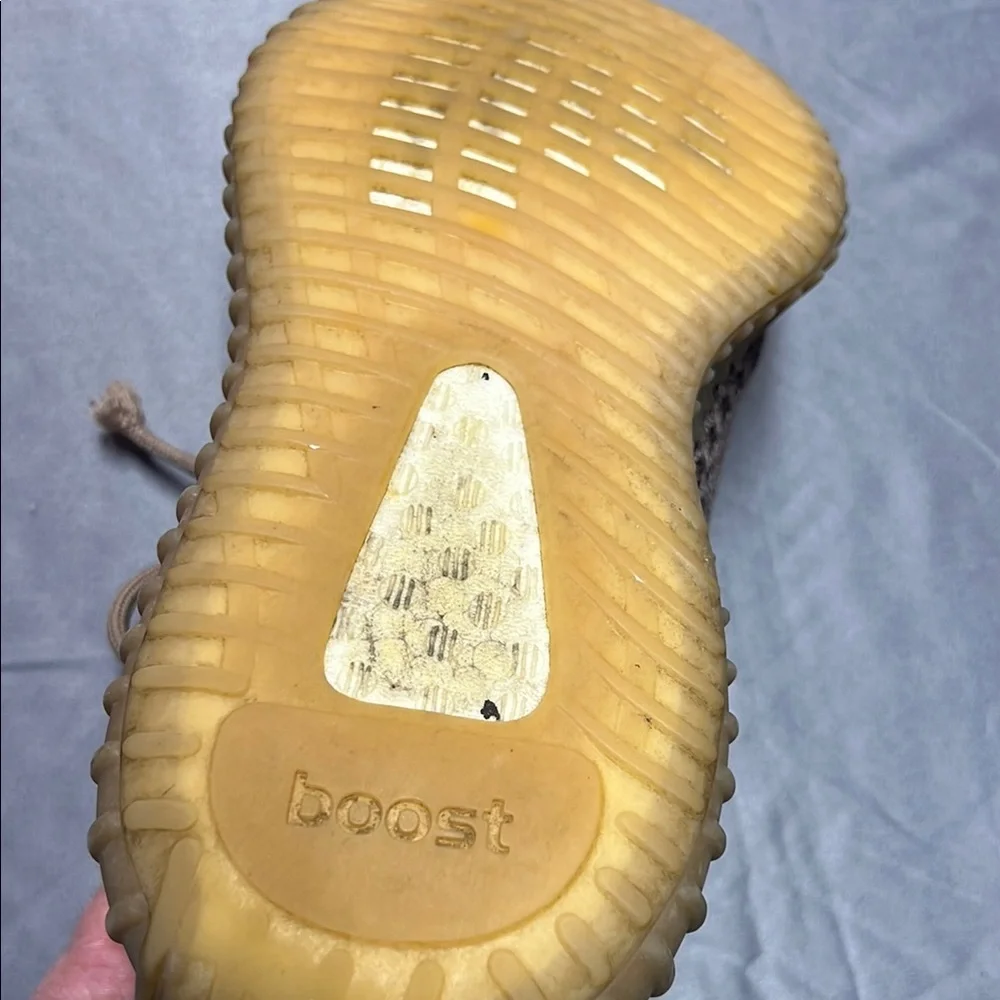 Yeezy Boost 350 v2 unisex UK size 4 brown/ blue us 4 1/2 used - Picture 15 of 16